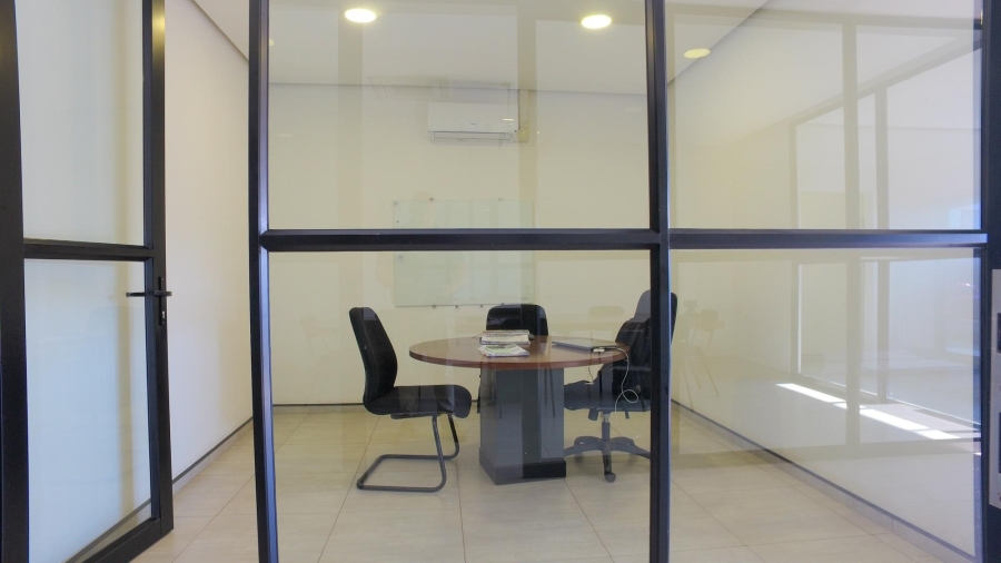 To Let commercial Property for Rent in Oos Einde North West